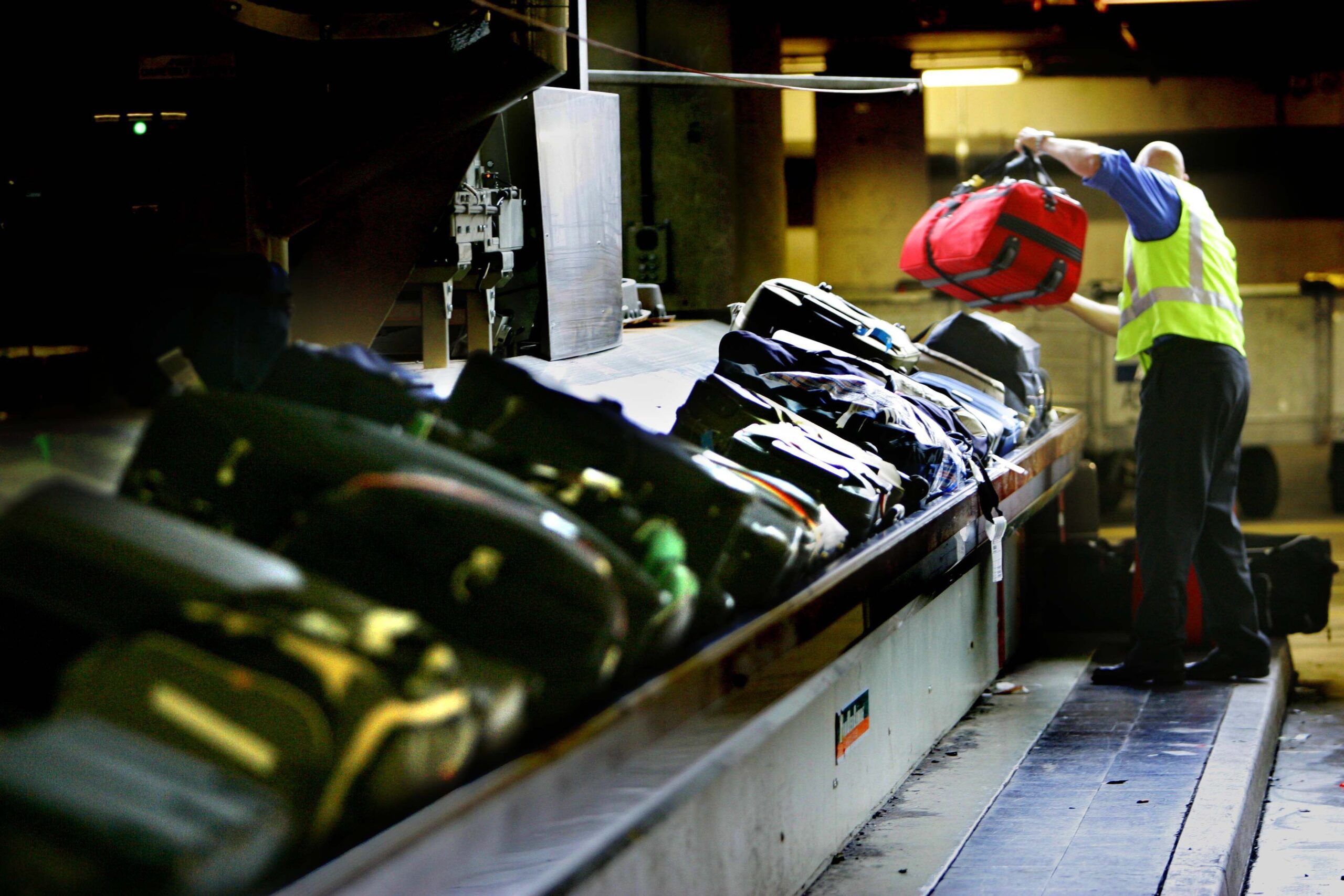 Uçağa Girene Kadar Bagajınız Hangi Yolardan Geçiyor