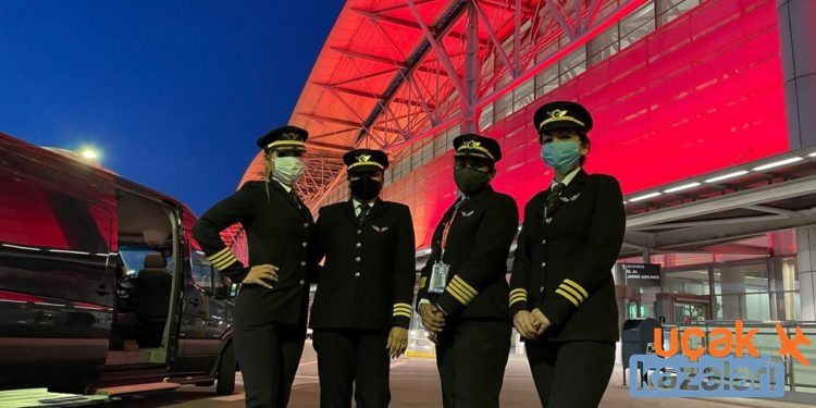 4 Kadın Pilot Tarihe Geçecek